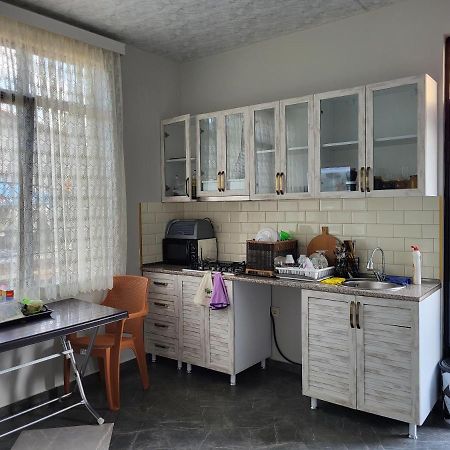 Mite Hotel Chakvi Eksteriør billede