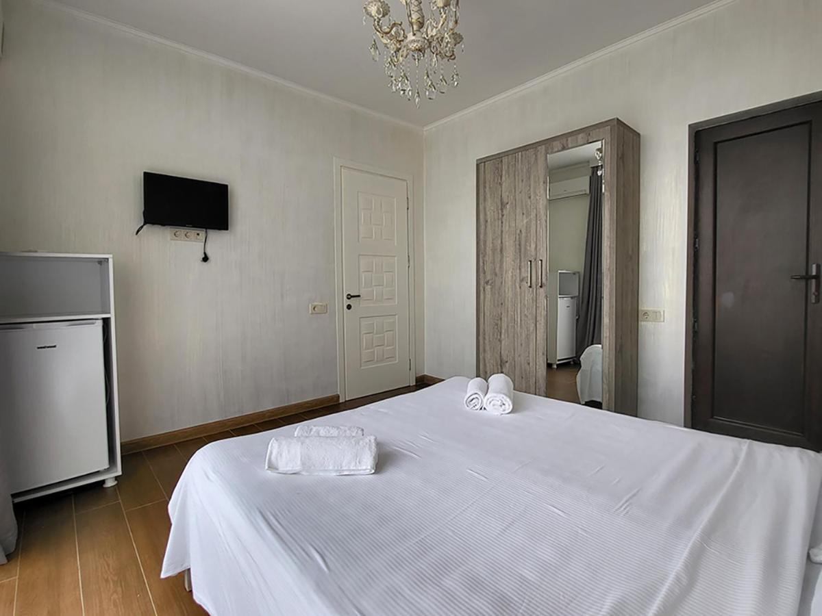 Mite Hotel Chakvi Eksteriør billede